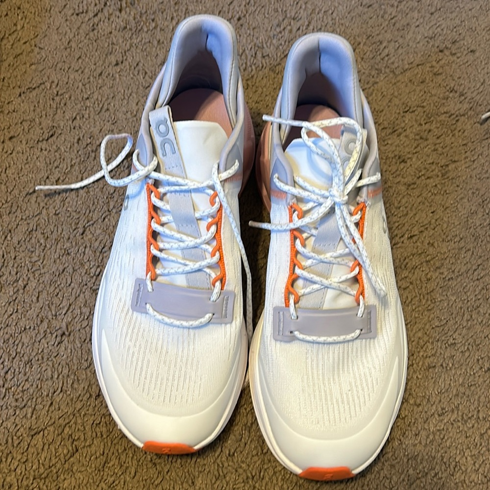 Women’s cloudnova flux